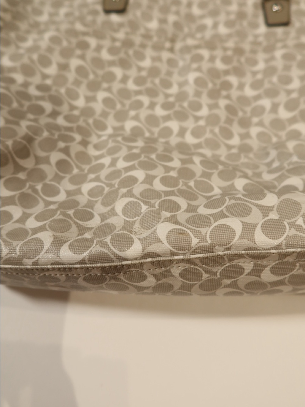 Coach Signature Large grey Tote - Picture 8 of 15